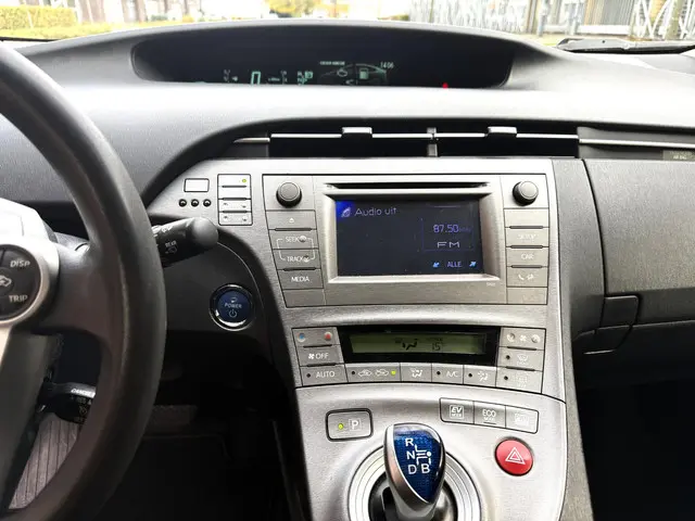 Toyota Prius 1.8 Comf 136PK 2014 Hybride Benzine 19