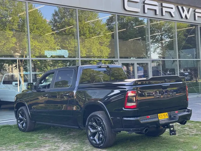RAM 1500 5.7 Limited Night NL-AUTO 2023 LPG/Gas 8