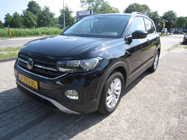 Volkswagen T-Cross 1.0 TSI Life Navi 2022 Benzine