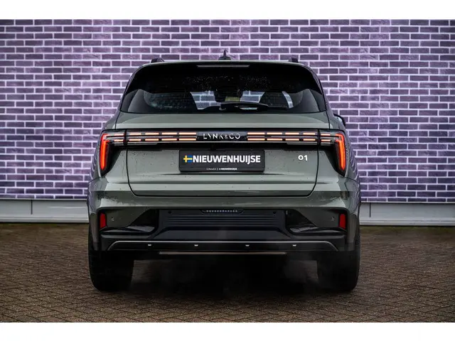 Lynk & Co 01 1.5 Core 2026 Hybride Benzine 10