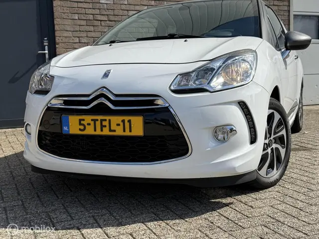 Citroën DS3 1.6 e-HDi So Chic 2014 Diesel 11