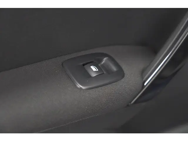 Peugeot 208 PureTech 110 Tech Edition 2018 Benzine 29