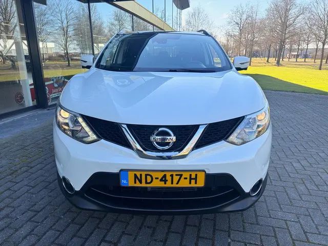 Nissan QASHQAI 1.2 N-Connecta Automaat 2017 Benzine 17