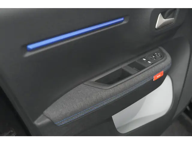 Citroën C3 1.2 Turbo 100pk Plus 2025 Benzine 24