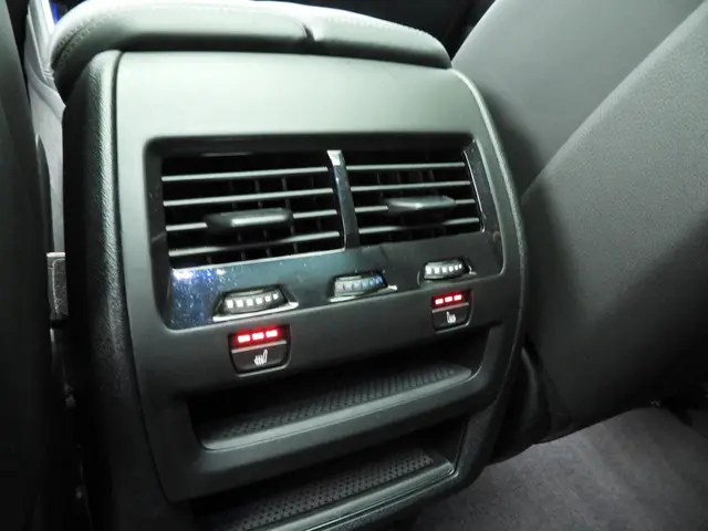 BMW X6 xDrive40i 2022 Benzine 19