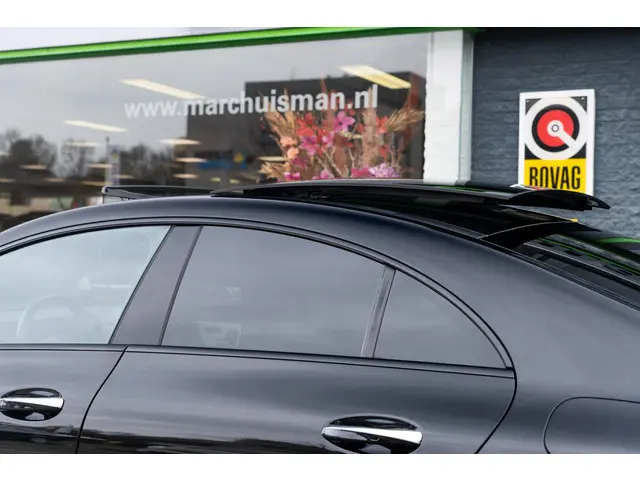 Mercedes-Benz CLA 180 AMG Line 2024 Benzine 37