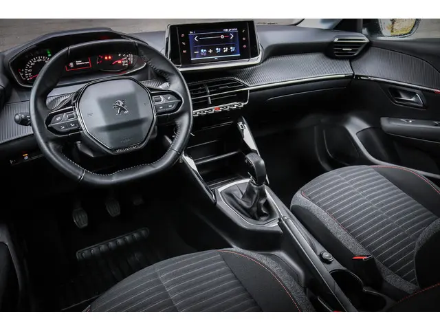 Peugeot 208 1.2 PureTech Active Pack 2022 Benzine 6