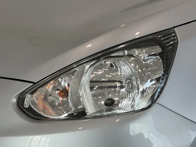 Mitsubishi Space Star 1.0 Inform 2013 Benzine 15