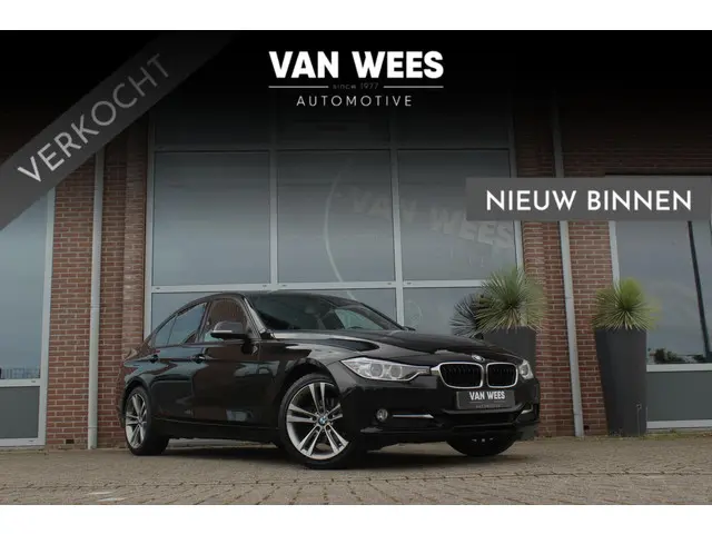 BMW 3 Serie 316i Executive 2013 Benzine
