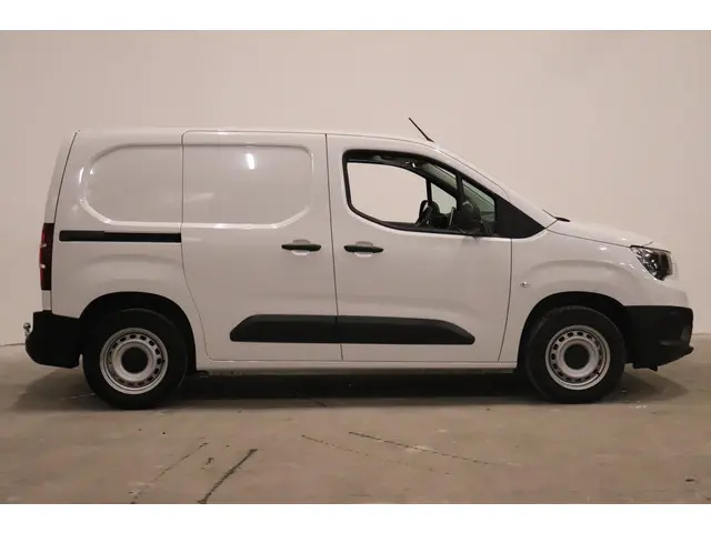 Opel Combo 1.5D 102pk L1H1 3-zits 2023 Diesel 25