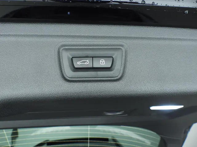 BMW 3 Serie Touring 330e 2026 Hybride Benzine 45