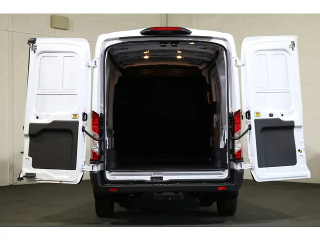 Ford E-Transit 350 L2 H2 Trend 68 kWh 2025 Elektrisch 11