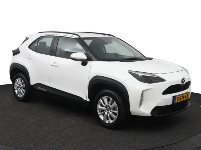 Toyota Yaris Cross 1.5 VVT-I Benzine 2023 Benzine 14