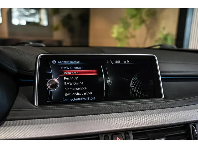 BMW X6 xDrive40d High Executive 2016 Diesel 47