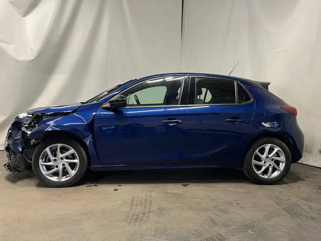 Opel Corsa 1.2 GS Line - Frontschade - Schade 2020 Benzine 3