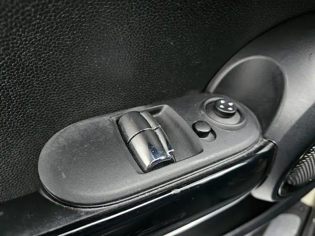 MINI Cooper Mini 1.5 Business 2015 Benzine 10