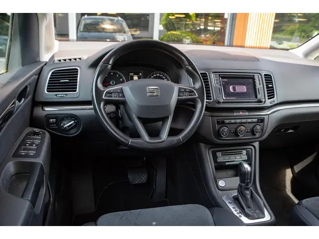 SEAT Alhambra 7p 2015 Benzine 10