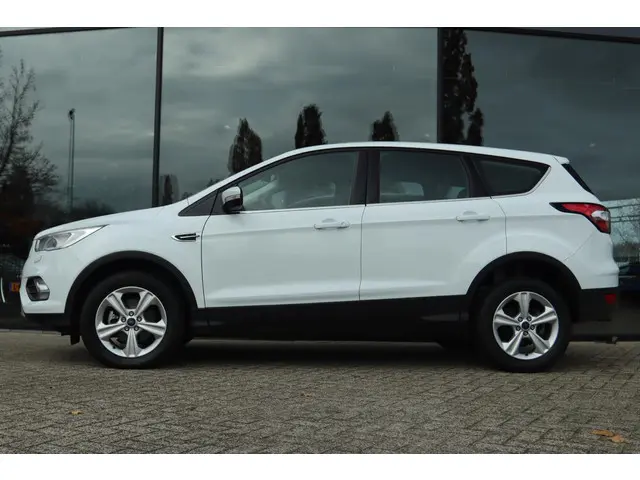 Ford Kuga 1.5 TITANIUM 2018 Benzine 11