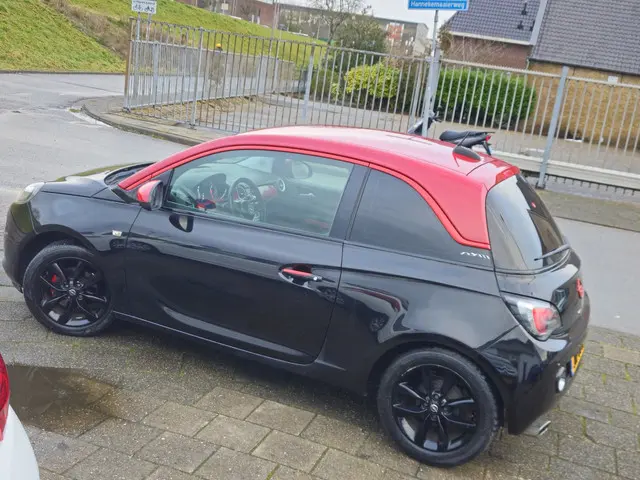 Opel ADAM 1.2 Glam 2019 Benzine 9