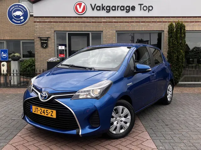 Toyota Yaris 1.5 Hybrid Now 2016 Hybride Benzine