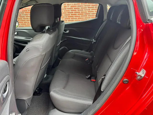 Renault Clio 0.9 TCe Zen 2017 Benzine 12