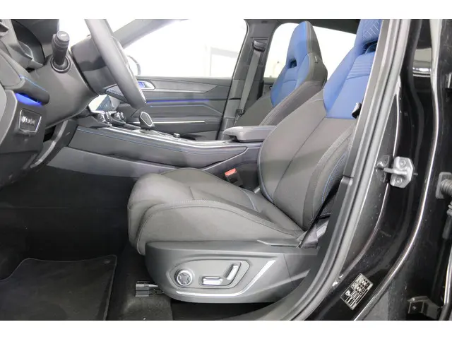 Lynk & Co 01 1.5 2023 Hybride Benzine 4