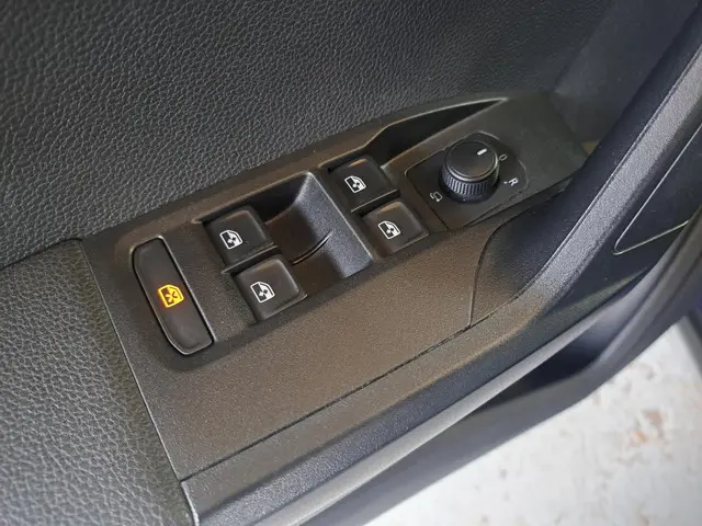 SEAT Arona 1.0 TSI Style Business Intense 2018 Benzine 30