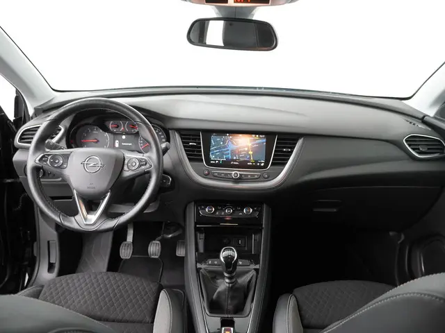 Opel Grandland X 1.2 Turbo 120 Jaar Edition 2019 Benzine 12