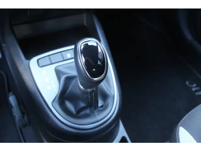 Hyundai i10 1.0 Comfort Smart 5-zits 2022 Benzine 18