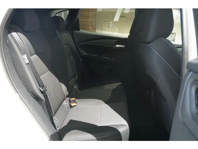 Nissan QASHQAI 1.3 MHEV Xtronic N-Style 2022 Benzine 36