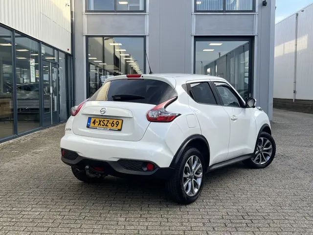 Nissan Juke 1.2 DIG-T S/S Connect Edition 2014 Benzine 2