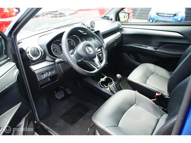 Aixam Crossover Brommobiel SUV 2024 Diesel 8