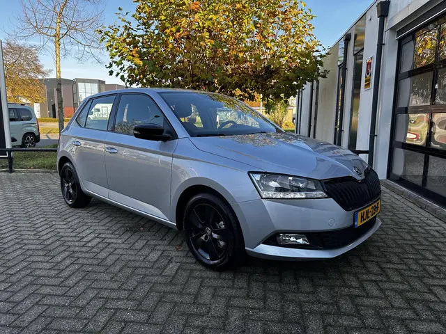 Škoda Fabia 1.0 TSI Sport business 2021 Benzine 18
