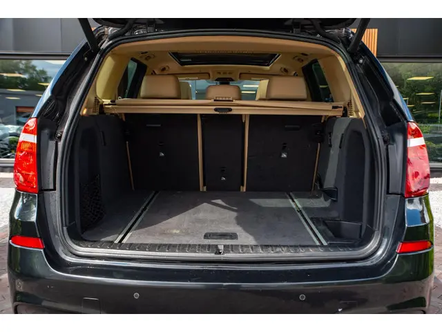 BMW X3 xDrive35i High Executive 2014 Benzine 26