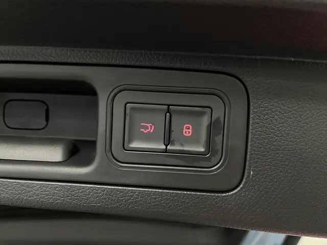 BYD SEAL U 1.5 DM-i FWD Boost 2025 Hybride Benzine 36