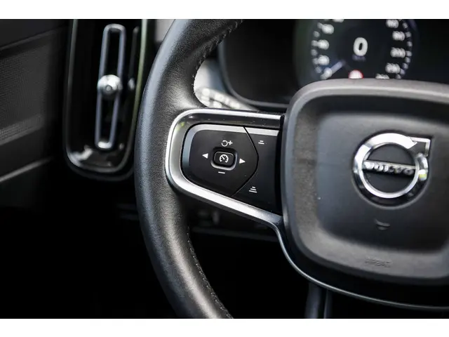 Volvo XC40 1.5 T2 Business Pro 2020 Benzine 18