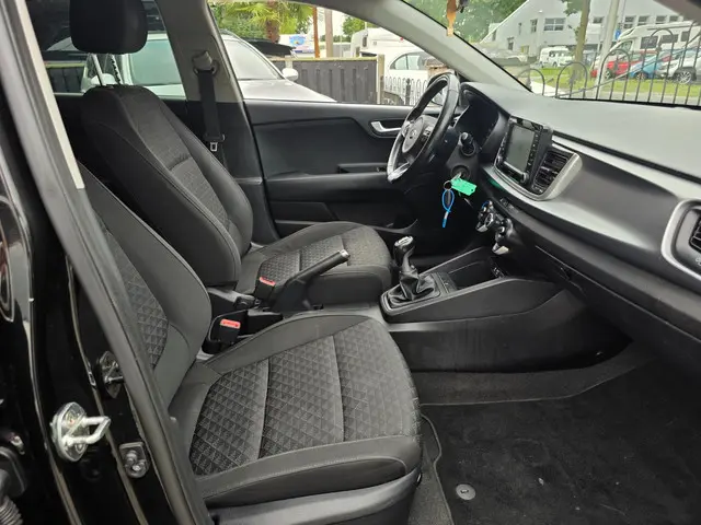 Kia Rio 1.0 TGDI ComfortPlusLine Navigator 2018 Benzine 8