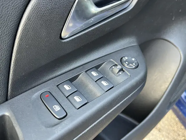 Opel Corsa-e Electric Elegance 50 kWh 2021 Elektrisch 17