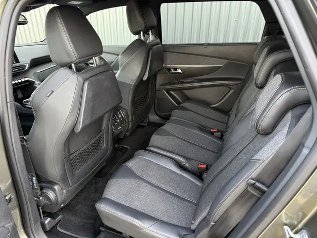 Peugeot 5008 1.2 PureTech GT-Line 7p. 2017 Benzine 7