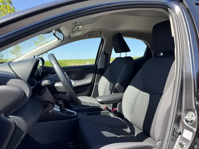 Mazda 2 Hybrid 1.5 Pure 2023 Hybride Benzine 14