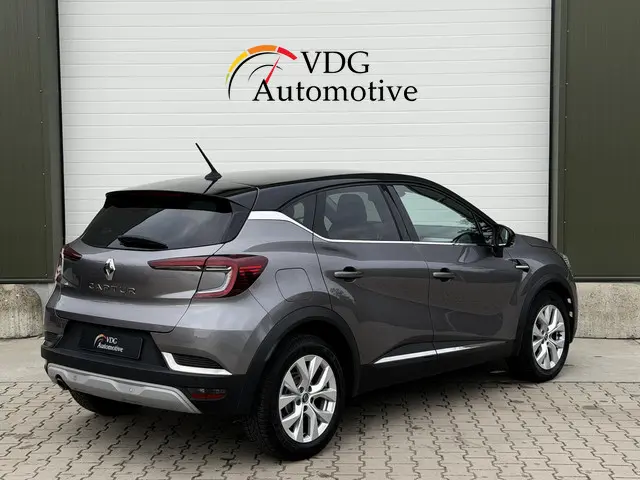 Renault Captur 1.0 TCe 100 Intens 2020 Benzine 2