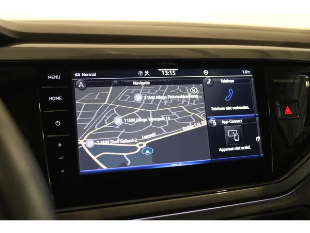 Volkswagen Polo 1.0 TSI Business PANO | IQ 2024 Benzine 45