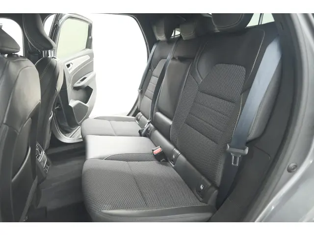Renault Arkana Mild Hybrid 140 EDC Techno 2024 Benzine 30