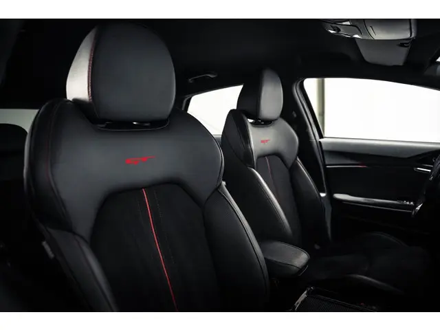 Kia ProCeed 1.6 T-GDI GT 2023 Benzine 58