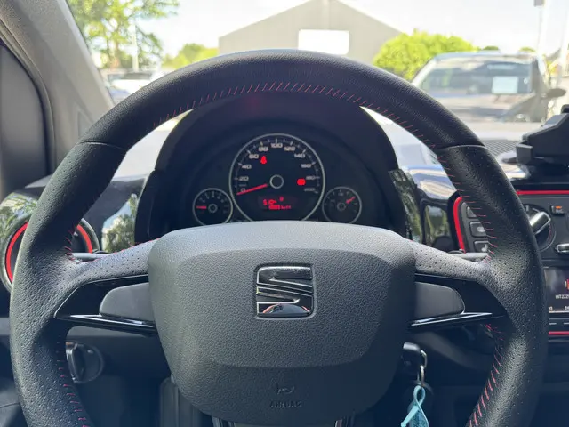 SEAT Mii 1.0 MPI 60pk FR 2019 Benzine 12
