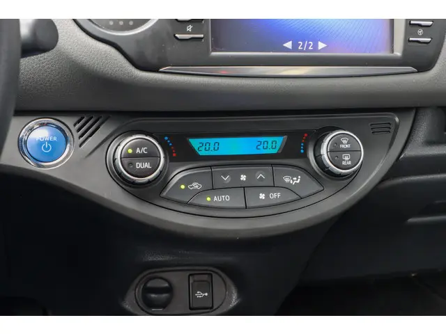 Toyota Yaris 1.5 Hybrid Dynamic 2019 Hybride Benzine 31