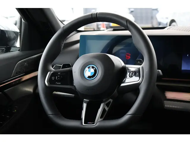 BMW 5 Serie 530e Sedan 2025 Hybride Benzine 10