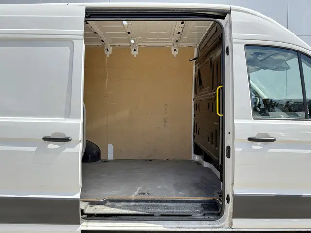 MAN TGE 3.140 2.0 TDI 2023 Diesel 10