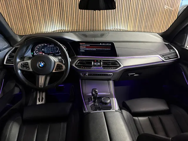 BMW X5 M50d High Executive - HUD - H&K - Pan 2019 Diesel 29