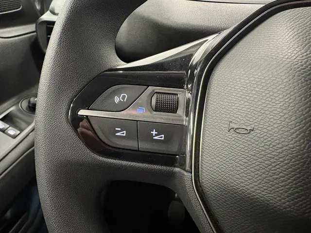 Peugeot Partner 1.5 BlueHDI Premium Long 2022 Diesel 18